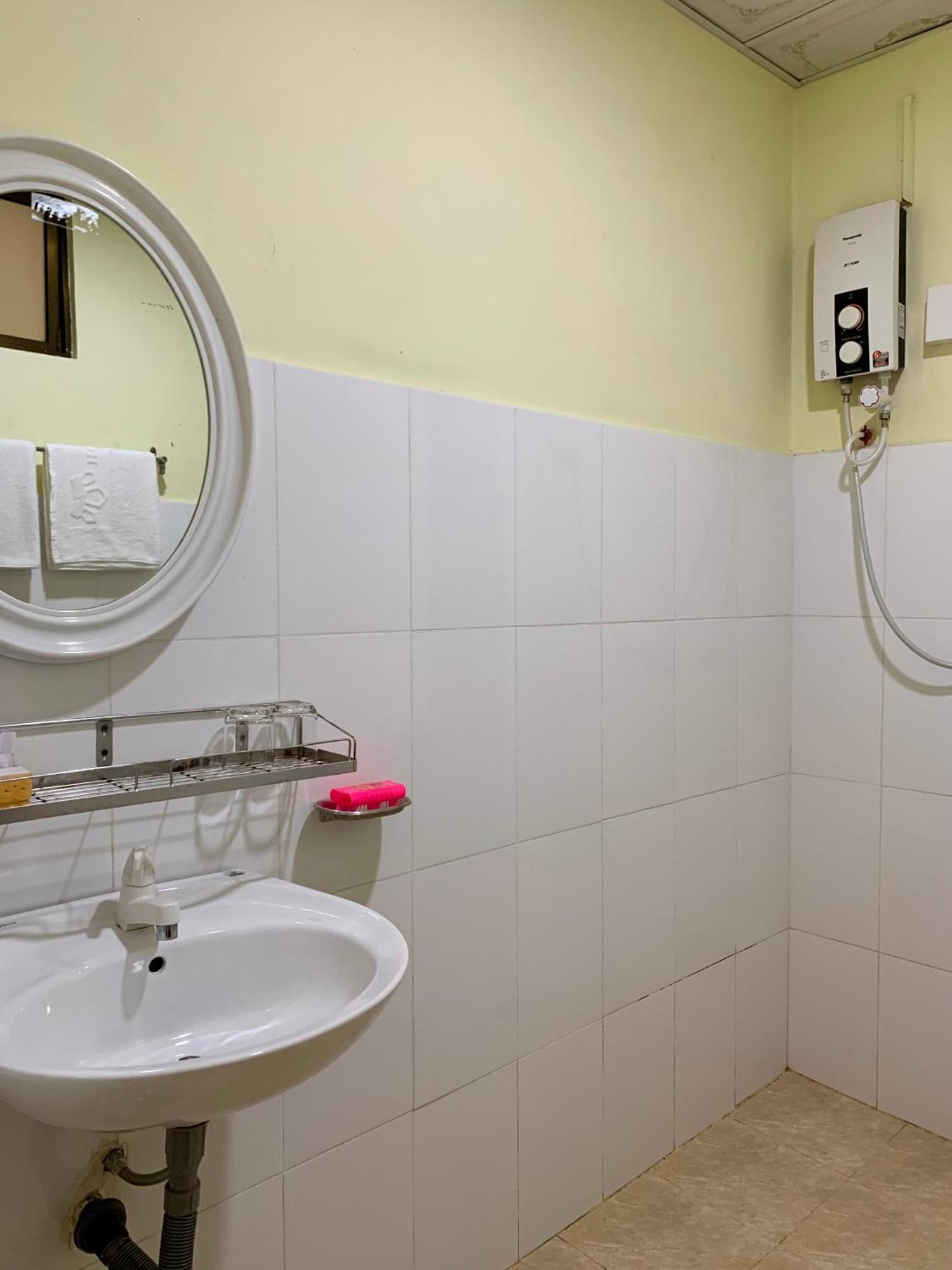 Hung Vuong Hotel Ben Tre Dış mekan fotoğraf