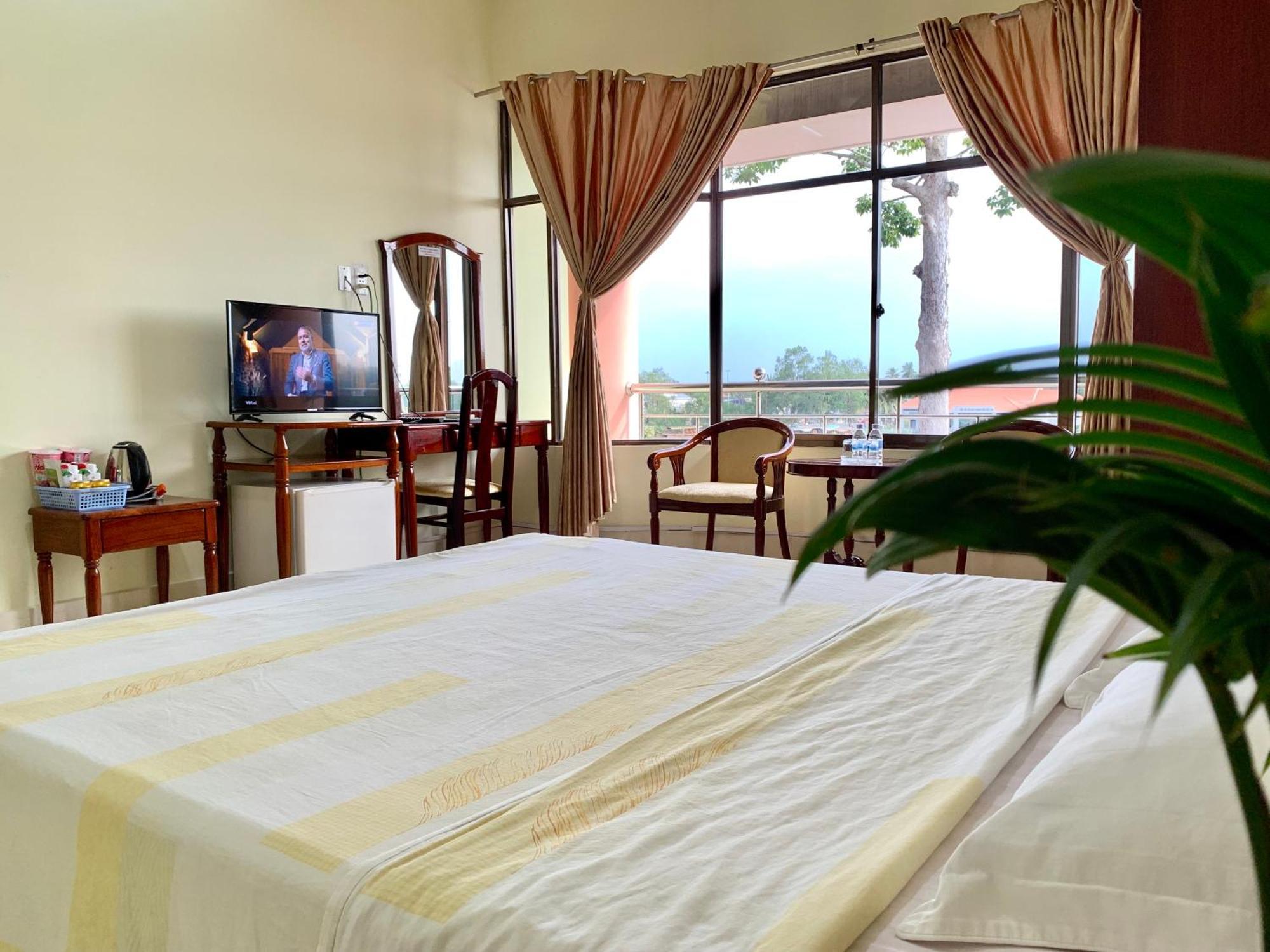 Hung Vuong Hotel Ben Tre Dış mekan fotoğraf