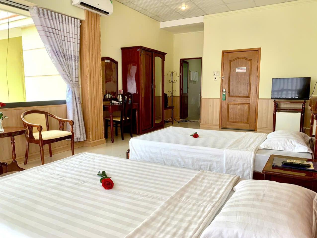 Hung Vuong Hotel Ben Tre Dış mekan fotoğraf